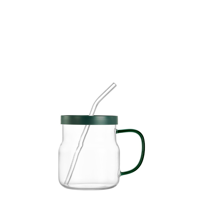 glass mug with straw