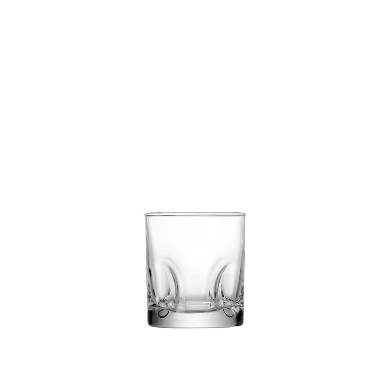 clear glass tumbler