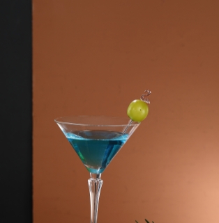 XHS63MN28 martini glass