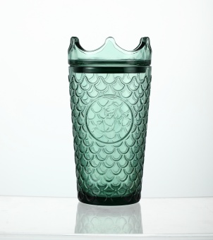 Xinghuo Glass, dark green, thickened glass, front view, equipped with a crown-shaped glass lid.