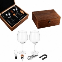 Xinghuo Glass wine glasses as retail gift sets