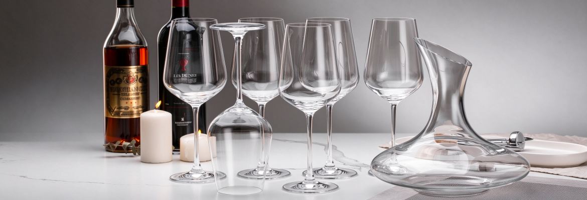 Crystal wine glass set application scenarios