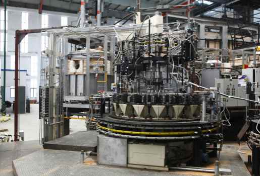 XINGHUO glass factory custom processing workshop for OEM and ODM glassware